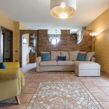 Splendid Holiday In Near Beach Ferienhaus Civitanova Marche