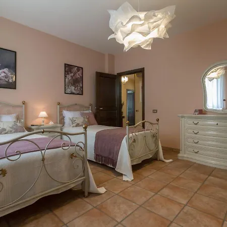 Ferienhaus Splendid Holiday In Near Beach Civitanova Marche
