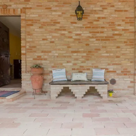 Splendid Holiday In Near Beach Ferienhaus